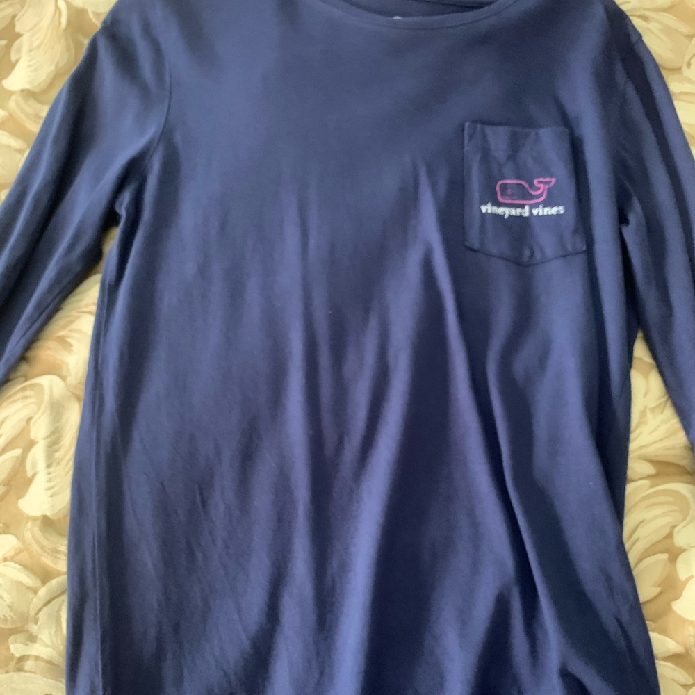 Dark blue vineyard vines shirt